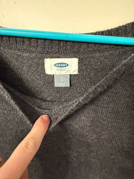 Cozy Old Navy Charcoal Crewneck Women's Sweater size large - Picture 2 of 2